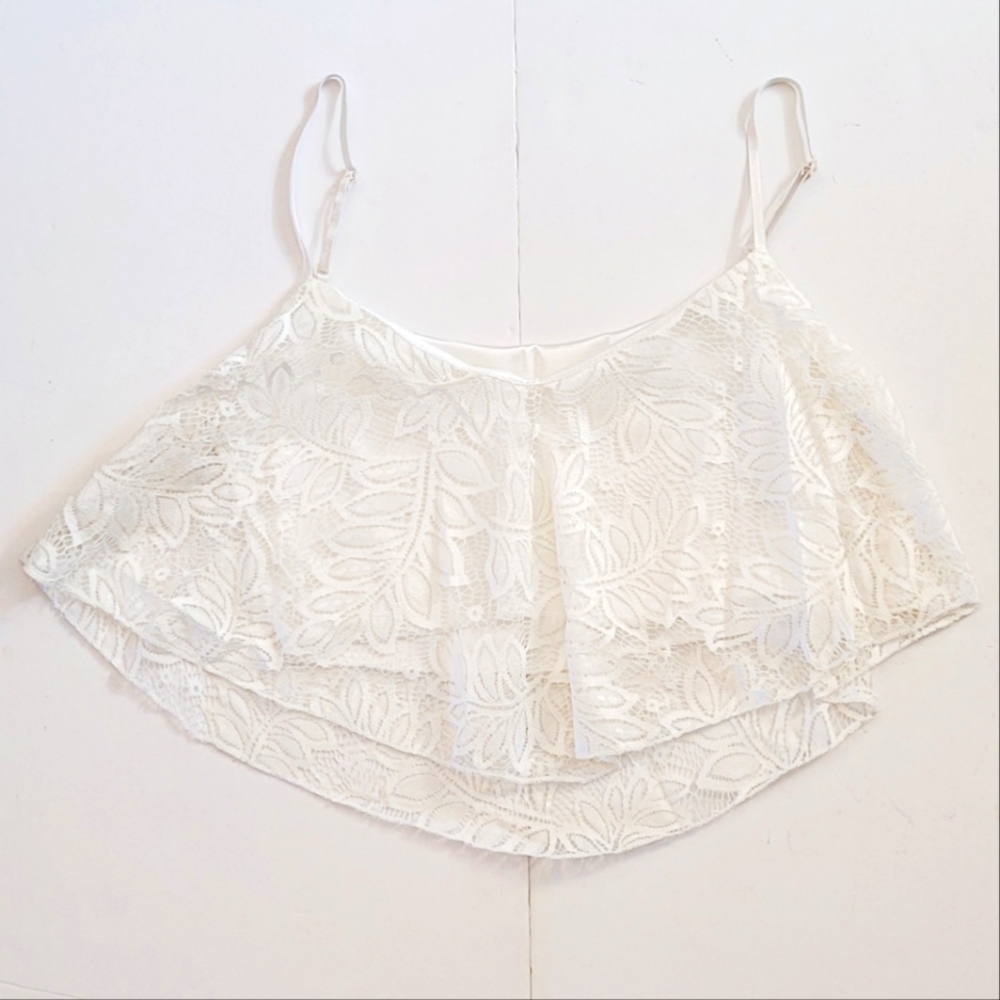 NWOT lace crop top